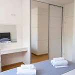 Ella's * Makarska